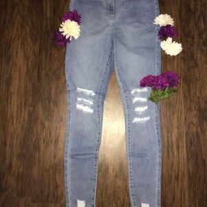 High Waisted Distressed Jeans